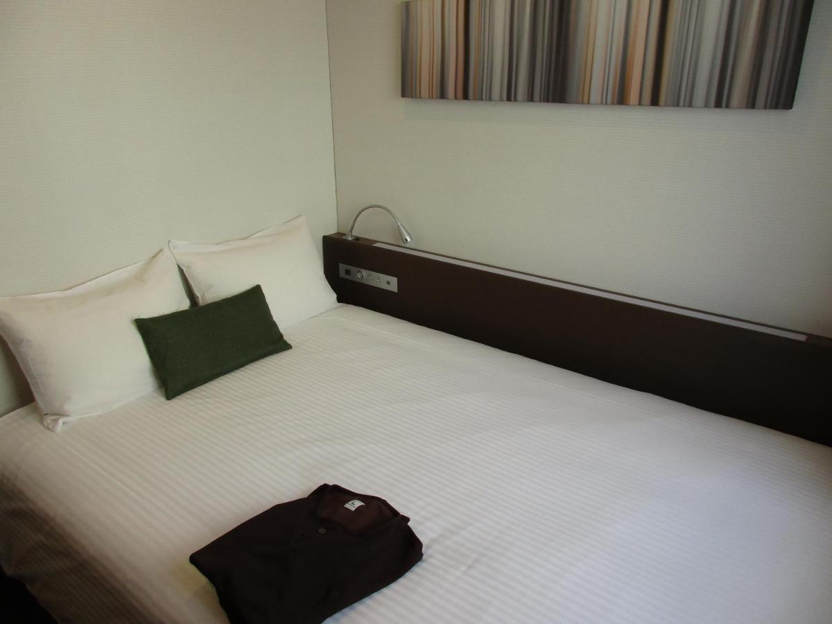 Y'S Hotel Shin Osaka Buitenkant foto